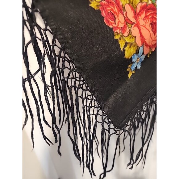 1995 vintage 58' x 58" Russian Wool Shawl Pavlovo Posad square scarf wrap floral - Picture 2 of 4